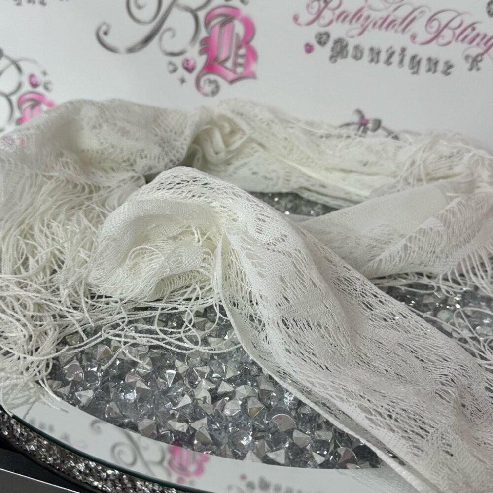 Elegant White Lace Scarf tassle fringe hem